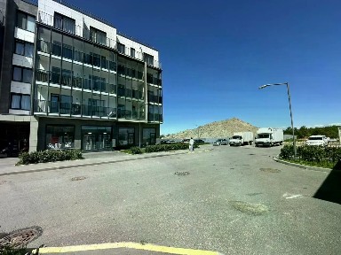 Продается торговая площадь, 560 м²