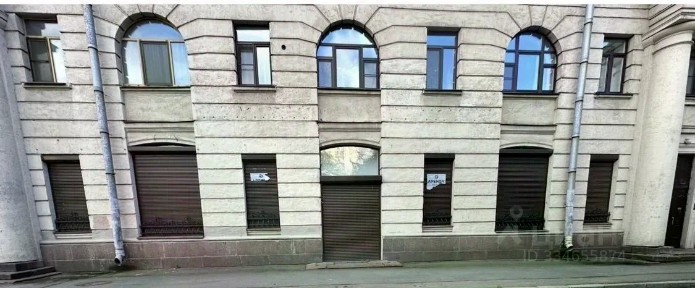 Продается торговая площадь, 290 м²