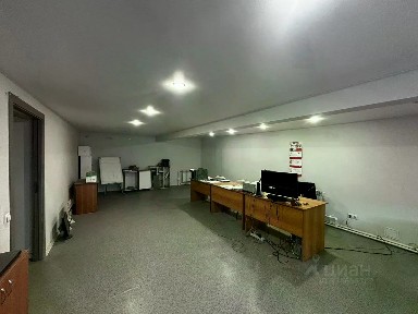Продается помещение свободного назначения, 400 м²