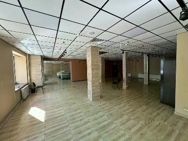 Сдается торговая площадь, 100 м²