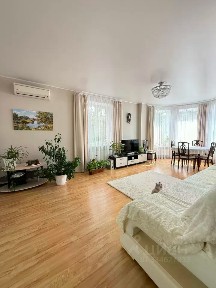 Продается 3-этажный дом, 195,3 м²
