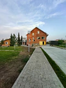 Сдается 20% часть 3-этажного дома, 485 м²