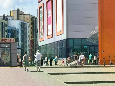 Сдается торговая площадь, 1 000 м²