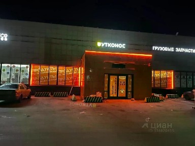 Сдается торговая площадь, 929 м²