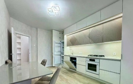 Продается 2-комн. квартира, 54 м²