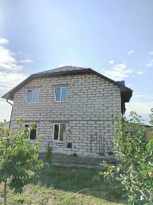 Продается 2-этажный дом, 220 м²