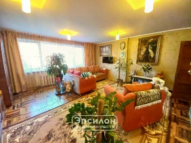 Продается 57,00% часть дома, 168 м²