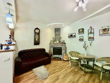 Продается 44,00% часть дома, 177,6 м²