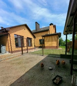 Продается 2-этажный дом, 200 м²