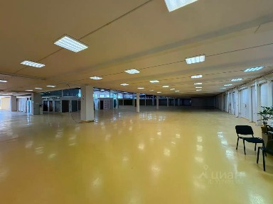 Сдается торговая площадь, 3 000 м²