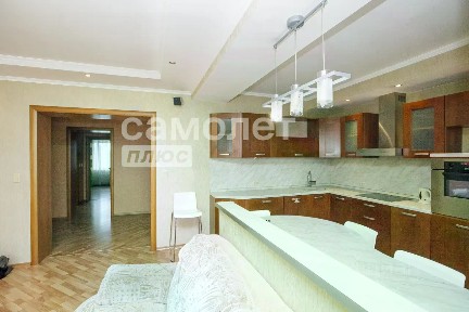 Продается 3-комн. квартира, 82,4 м²