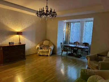 Продается 3-комн. квартира, 130 м²