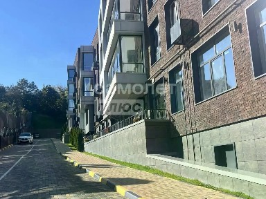 Продается 2-комн. квартира, 84 м²