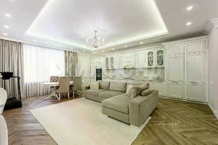 Продается 3-комн. квартира, 100,2 м²