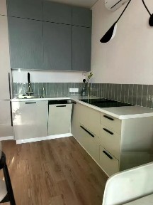 Продается 3-комн. квартира, 54,3 м²