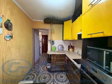 Продается 3-комн. квартира, 61 м²