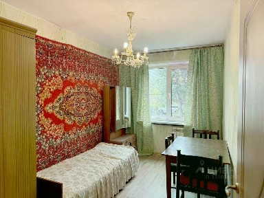 Продается 4-комн. квартира, 70,2 м²