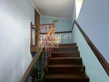 Продается здание, 587 м²