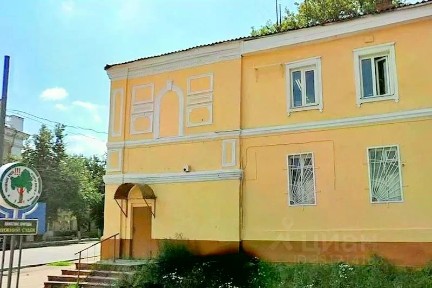 Продается здание, 900 м²