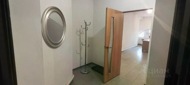 Сдается 4-комн. квартира, 124 м²
