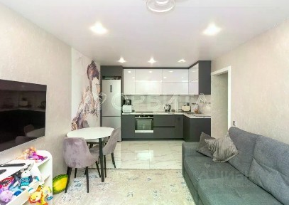 Продается 2-комн. квартира, 65 м²