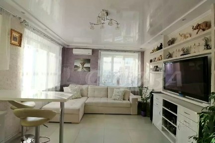 Продается 2-комн. квартира, 63,5 м²