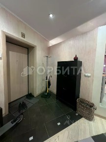 Продается 5-комн. квартира, 198,7 м²