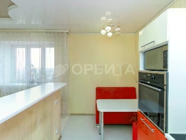 Продается 2-комн. квартира, 81,8 м²