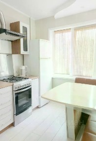Продается 3-комн. квартира, 49,5 м²
