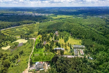 Продается здание, 840 м²