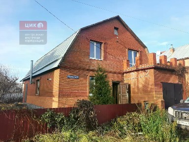 Продается 2-этажный дом, 165 м²