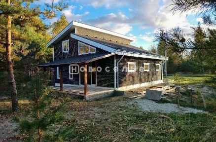 Продается 2-этажный дом, 160 м²