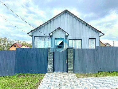 Продается 1-этажный дом, 77 м²