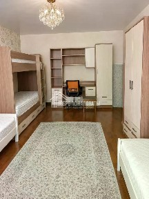 Продается 2-комн. квартира, 58,7 м²