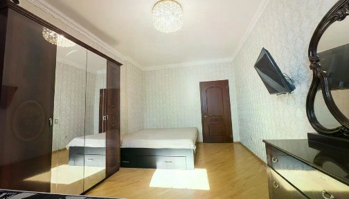 Продается 2-комн. квартира, 93 м²