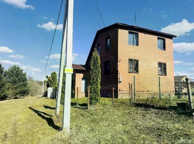Продается 2-этажный дом, 143 м²