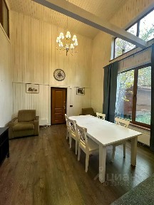 Продается 2-этажный дом, 252 м²
