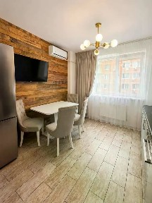 Продается 2-комн. квартира, 53 м²