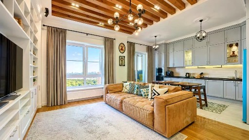 Продается 2-комн. квартира, 97 м²
