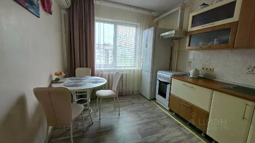 Продается 2-комн. квартира, 48,3 м²