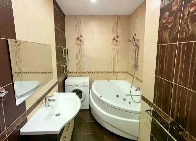 Продается 2-комн. квартира, 55 м²