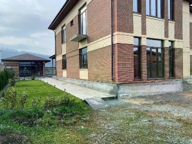 Продается 2-этажный дом, 269 м²