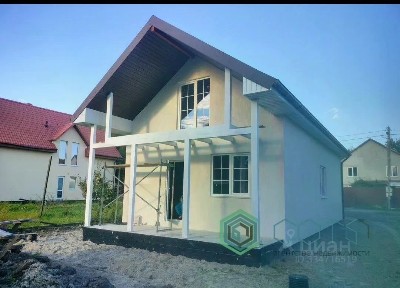 Продается 2-этажный дом, 135 м²