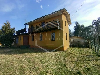 Продается 2-этажный дом, 166 м²