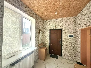 Продается 3-этажный дом, 185 м²