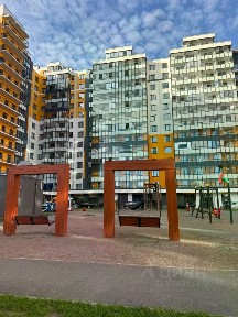 Продается 2-комн. квартира, 57 м²