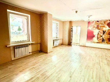 Продается 4-комн. квартира, 160 м²