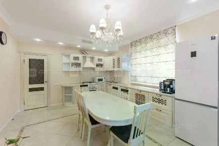 Продается 2-этажный дом, 187,3 м²