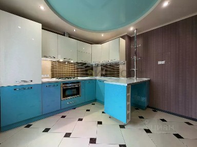Продается 2-комн. квартира, 72,4 м²