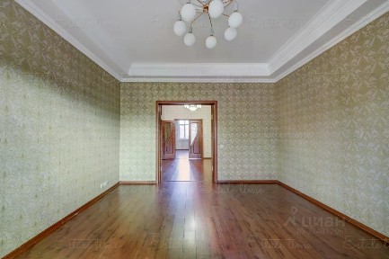Сдается 5-комн. квартира, 156,7 м²